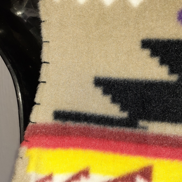 GROOVY GLAM Tan Handmade Fringed Aztec Southwest Vest Plus Sizes - Picture 3 of 5